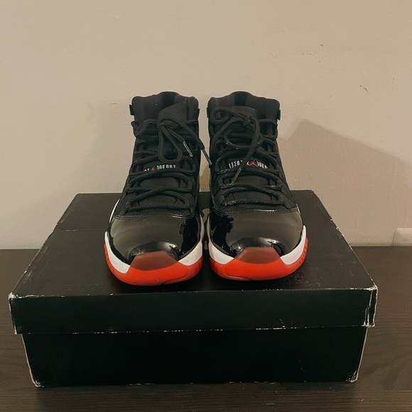 Jordan 11 “Bred” 2012 - Picture 3 of 6